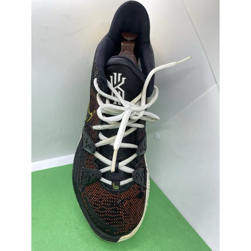Nike Kyrie 7 Roswell Raygun Athletic Basketball Shoe Sneaker Men 9.5 CQ9326-003